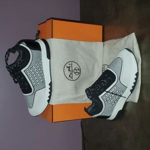 💯 Auth Womens Hermes Addict Sneaker 38.5